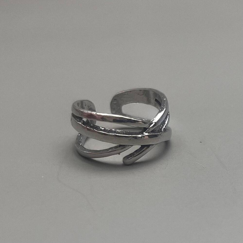 Y2k vintage silver gothic cross